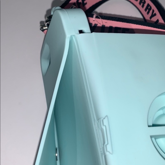 phone case - Picture 3 of 7